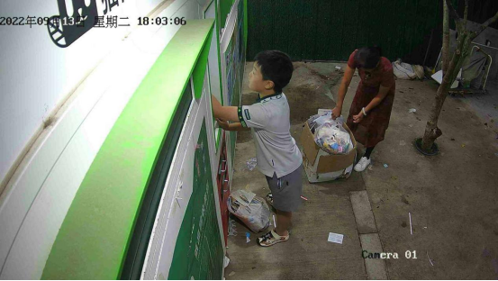 華展貓先生，智能廢品回收箱，廢品回收加盟，舊衣服回收柜